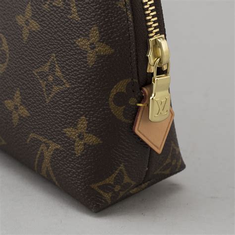 louis vuitton cosmetic pouch pm or gm|Louis Vuitton toiletry hard case.